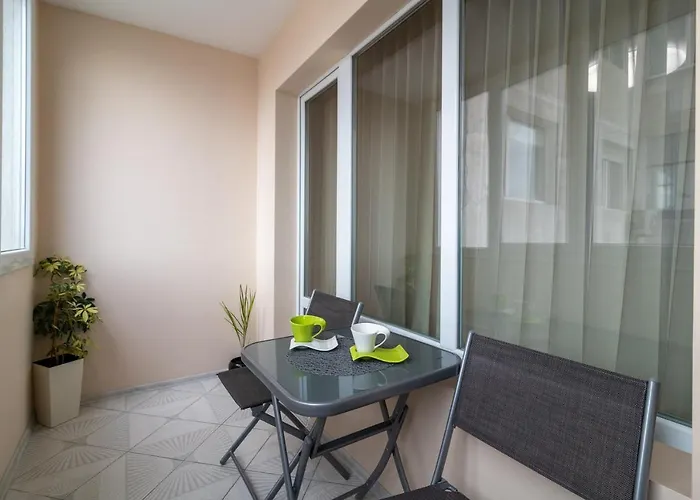 Bgapartments - Momina Salza